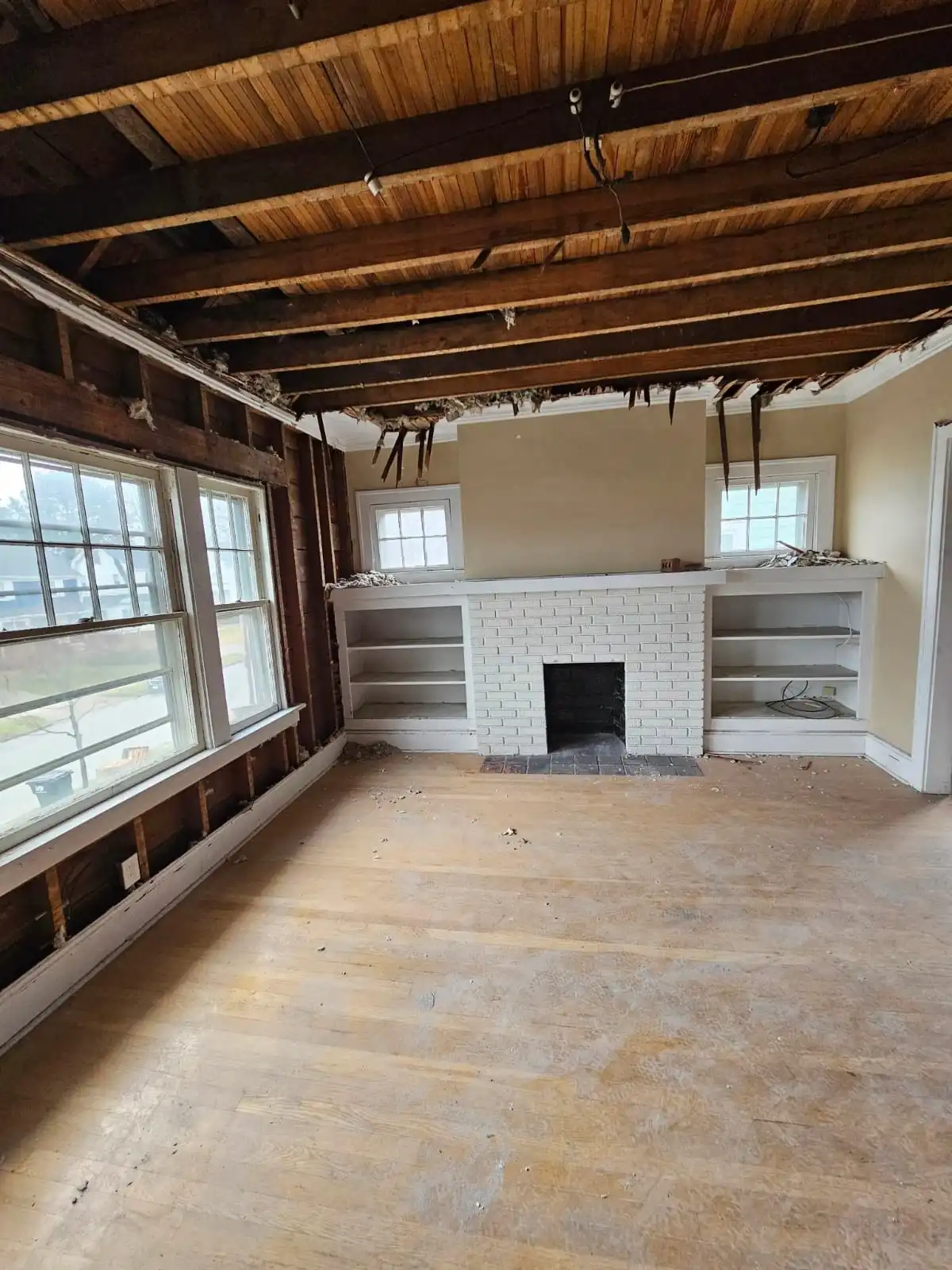 sell fire damaged house as is Rhode Island (2)